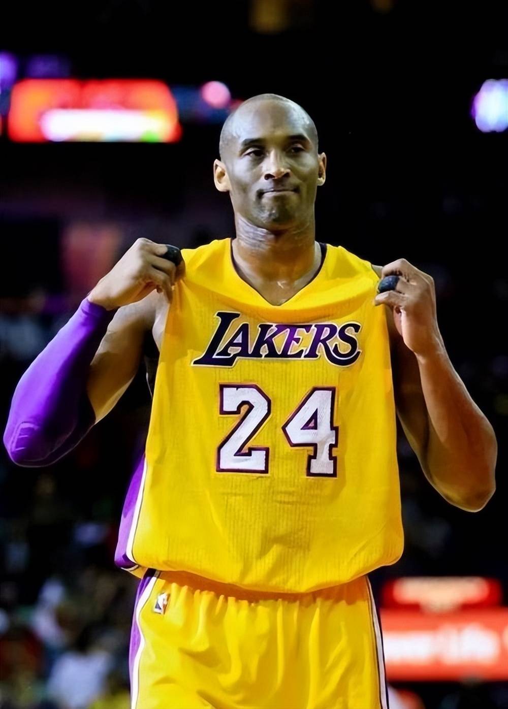 中国U17vs斯里兰卡U17：邝兆镭、赵松源首发，帅惟浩出战（中国U17对战斯里兰卡U17：邝兆镭、赵松源先发，帅惟浩登场）