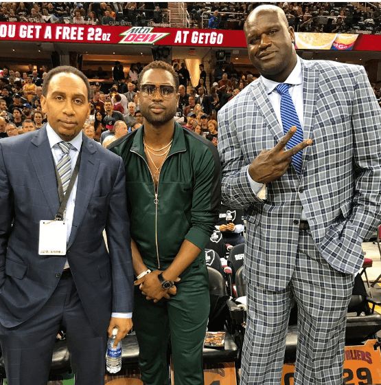 NBA球员交易动态及球队影响（NBA交易风云：球员流动与球队格局变化）